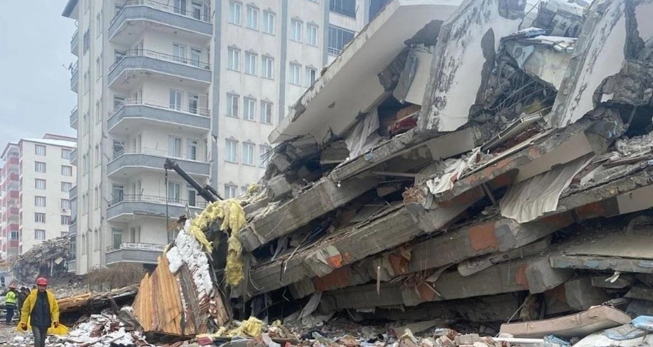 ezgi apartmani davasinda tansiyon yukseldi kTkuWH7e