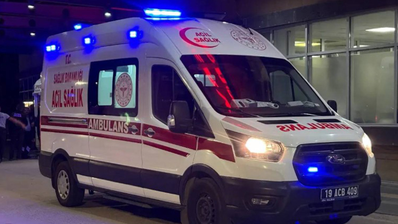 Burdurda dehset ikiz kardesini ekmek bicagiyla yaraladi NfbHM9rk